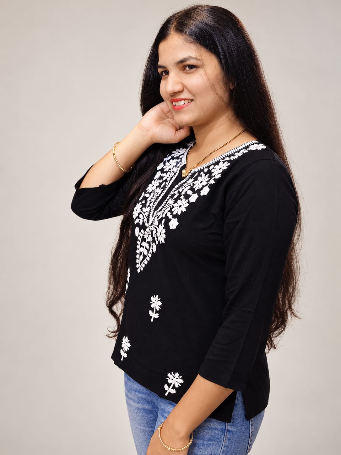 Midnight Bloom Embroidered Tunic - Image 4